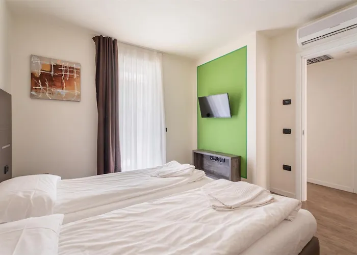 Residence Maroadi Torbole Sul Garda