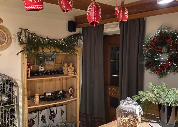 Hotel Almhof San Candido