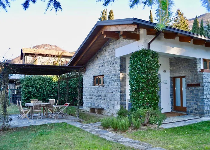 Agriturismo Castello Di Vezio