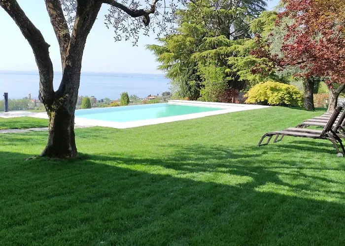 Relais Colle San Giorgio Bed and Breakfast Bardolino