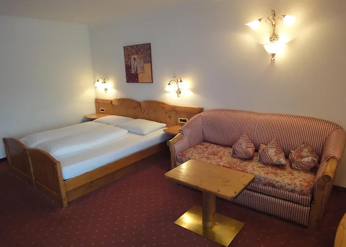 Hotel Zum Wolf Castelrotto