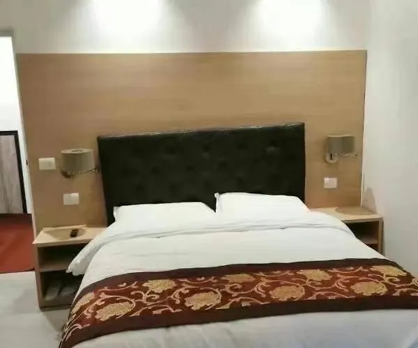 Hotel Alba
