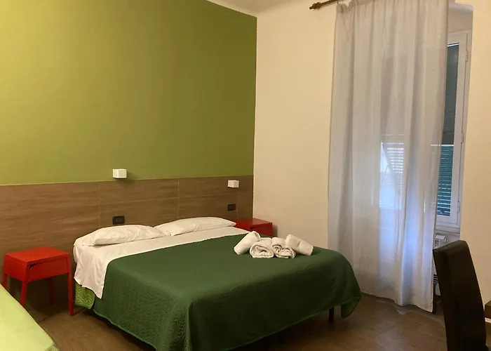 Bella Napoli Guesthouse Trattoria Pizzeria La Spezia