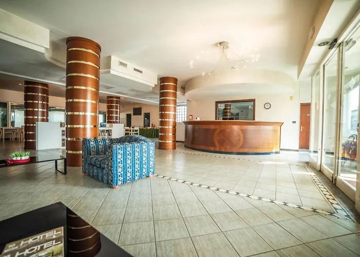 Hotel Donizetti Lallio