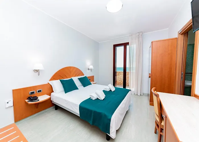 Hotel Alba Torre Lapillo
