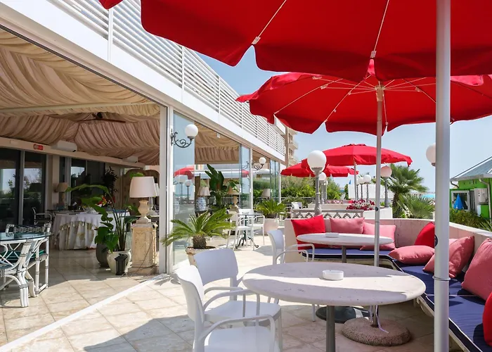 Hotel Montecarlo