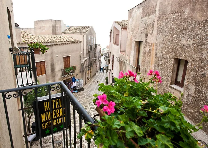 Hotel Moderno