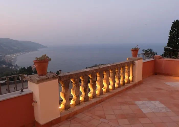 Hotel Villa Nettuno Taormina