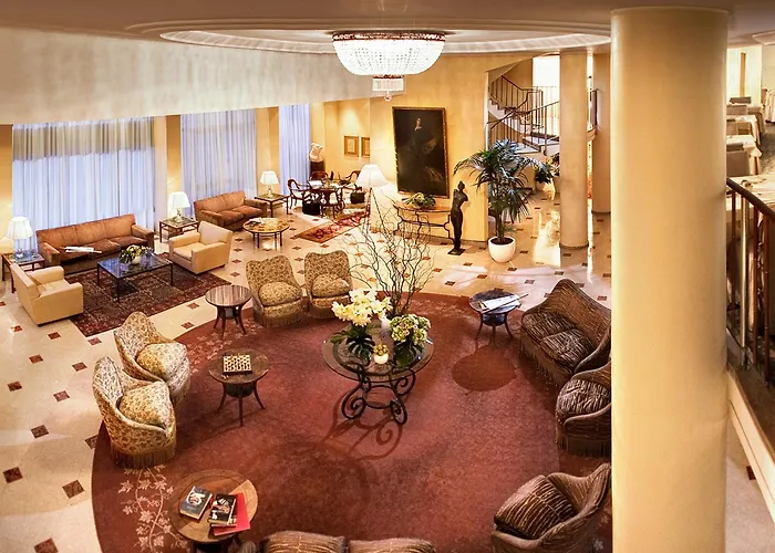 Hotel Cavour Mailand