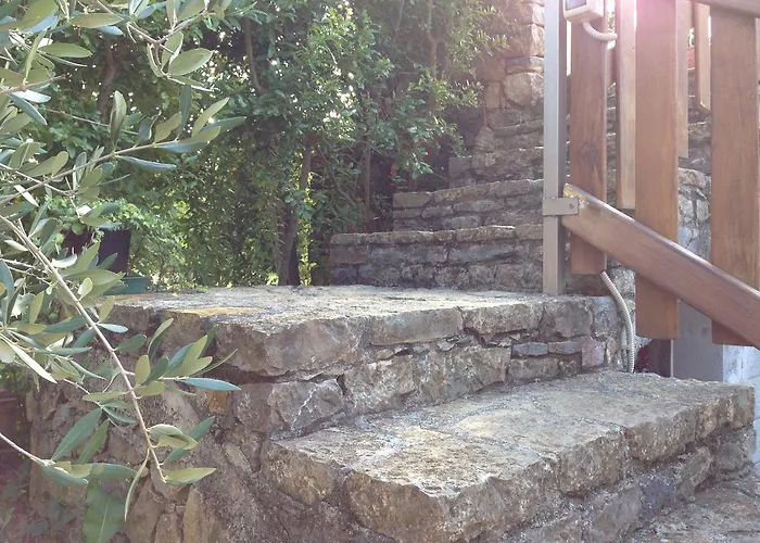 Agriturismo "La Rosa Canina" Lerici