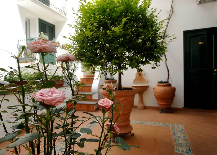 Hotel Antica Repubblica In The Historical Center 2 Minutes Away,At 100Mt, From The Sea Amalfi