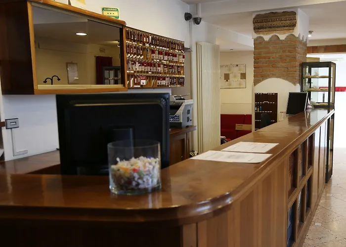 Hotel Mantegna Stazione, Mantegnahotels Mantova