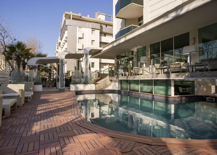 Best Western Maison B Hotel