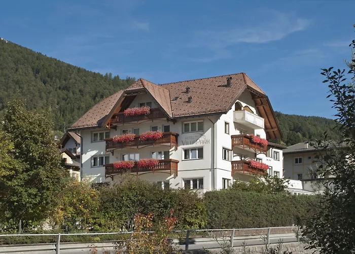 Hotel Garni Villa Park Urtijëi