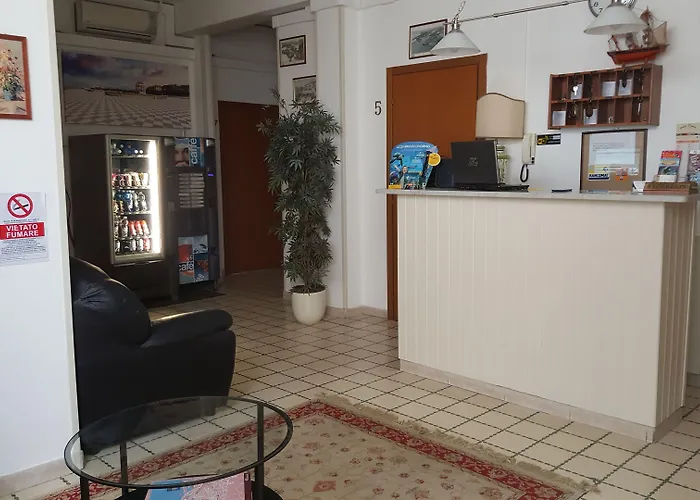 Albergo Pensione Ardenza Self Check-In Livourne