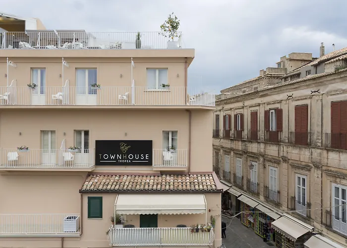 Townhouse Tropea Bed and Breakfast