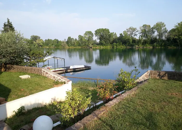 Casa Sul Lago - Alla Vecchia Cava Paese
