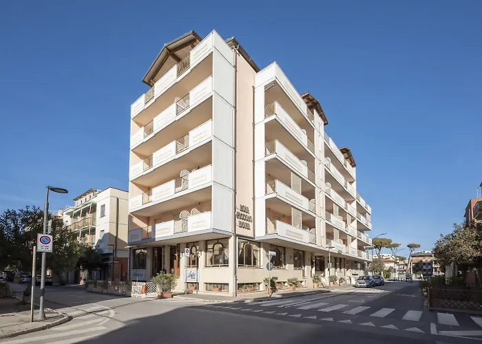 Lola Piccolo Hotel E Appartamenti Marina di Grosseto