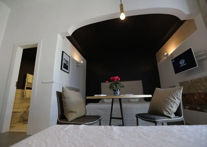 The Station Napoli Bed and Breakfast