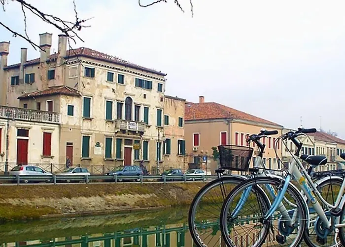 Casa Malvina Hotel Mira