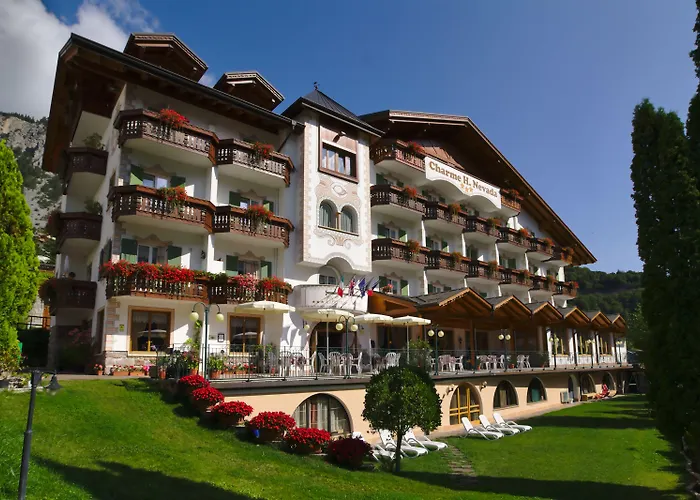 Charme Hotel Nevada Molveno