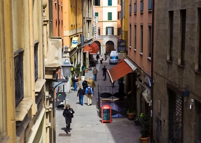 Cosmopolitan Central Rooms Bologna