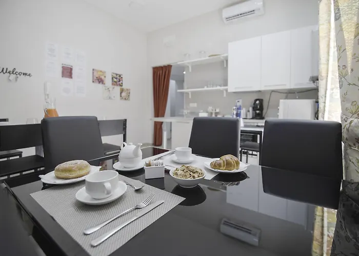 La Chambre Naples