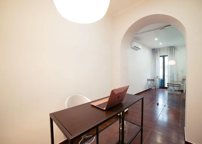 Glam House Bed & Breakfast Salerno