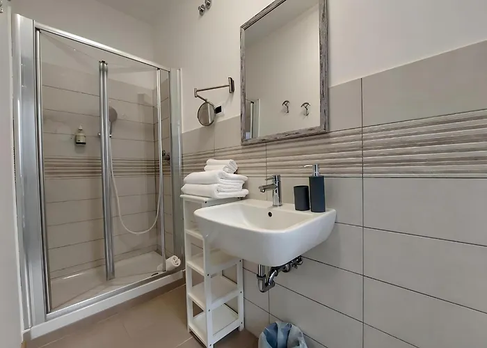 My Way Rooms - Affittacamere In Centro Trieste