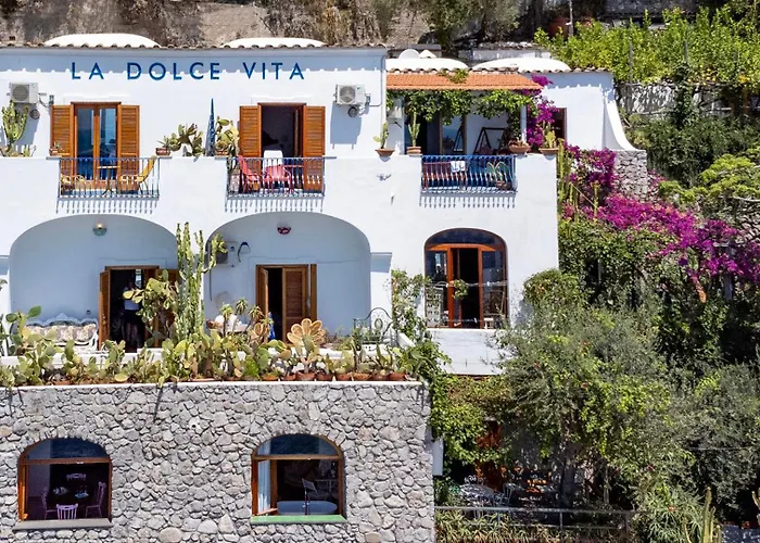 La Dolce Vita a Positano boutique hotel
