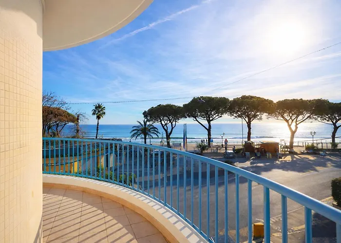 Lvg Hotel Collection - Majestic Alassio