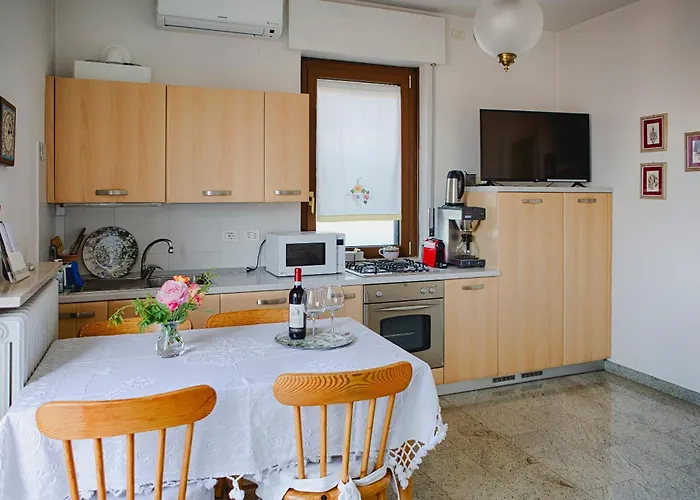 Casa Ginev Room & Apartments