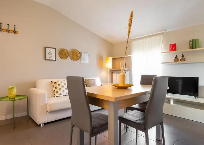 Desenzano Uptown Suites By Wonderful Italy Desenzano del Garda
