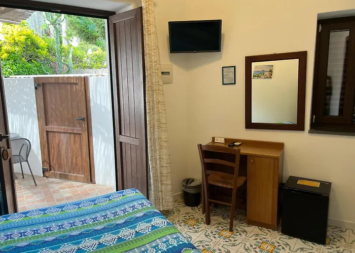 Hotel Villaggio Stromboli - Isola Di Stromboli