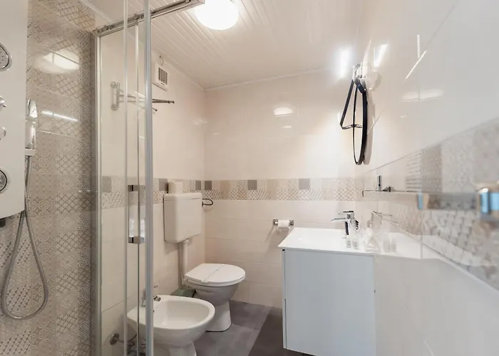 Casanova Rooms And Apartment To Rent