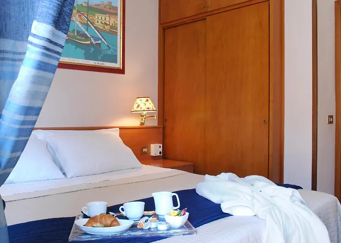 Hotel Tirreno