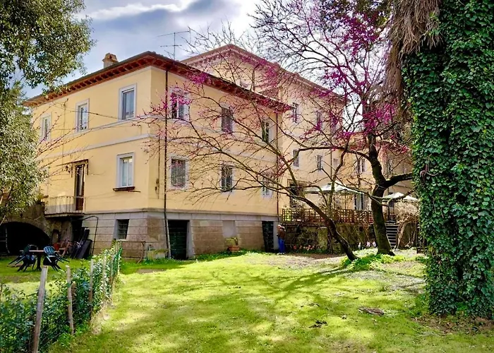 Villa La Dogana B&B Di Charme - Historic Villa With A Beautiful Garden - Private Parking Lucca