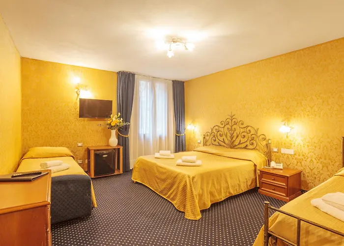 Hotel Castello Venecia