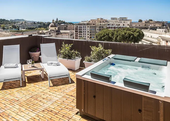 Hotel Bluemoon Sardinia Roof Garden Jacuzzi Cagliari
