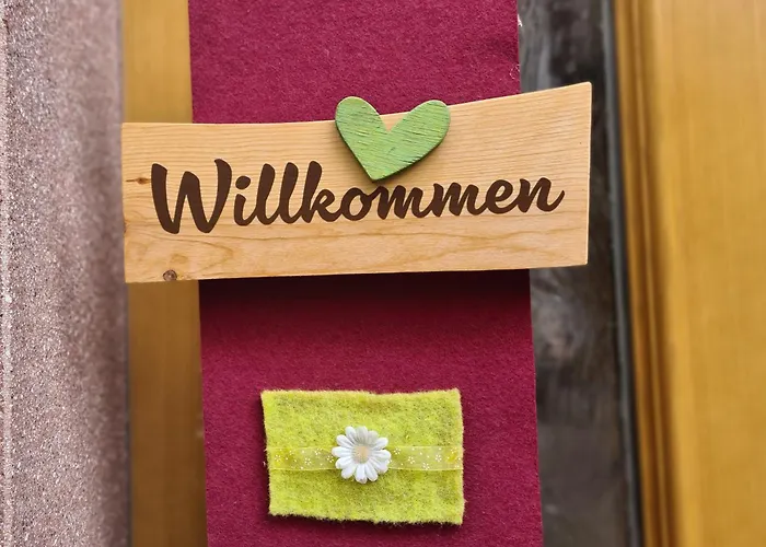 B&B Weisses Roessl -Inklusive Sarntal Card Sarentino