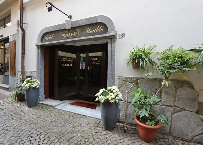 Hotel Saini With Air Conditioning Stresa