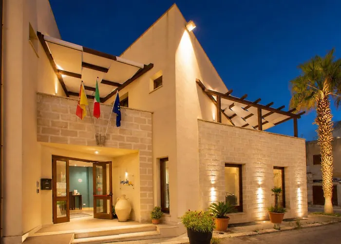Insula Hotel