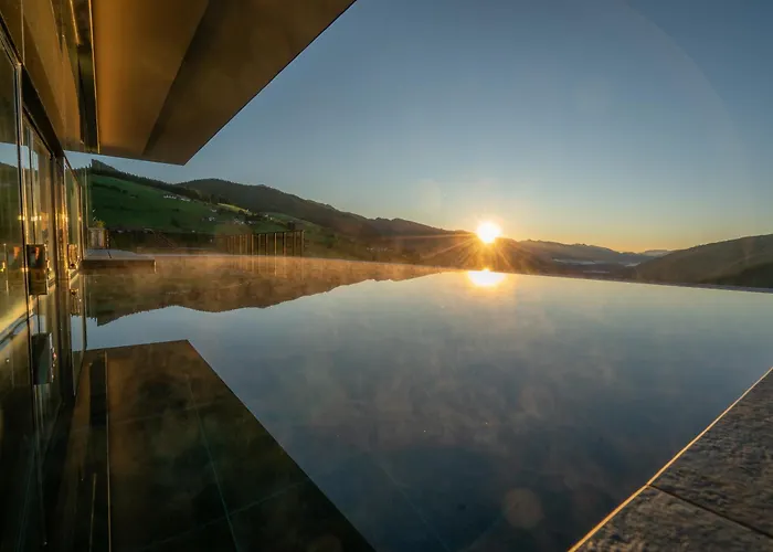 Hotel Purvita - Ski In Ski Out - Infinity Pool Meransen