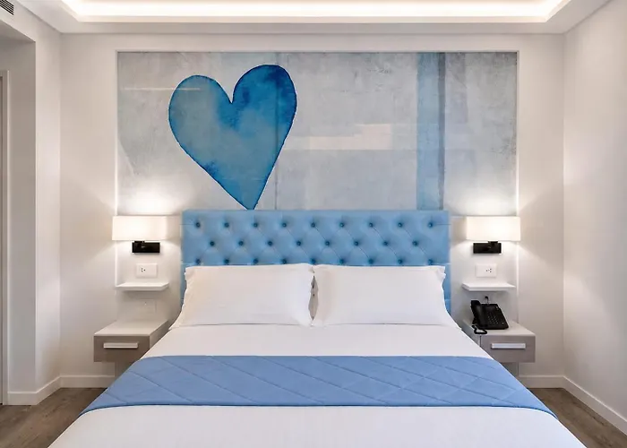 Petit Hotel