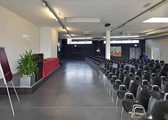 Mercure Nerocubo Rovereto