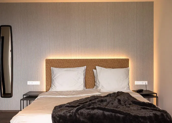 Hotel Finkenhof - Feel At Home Schenna
