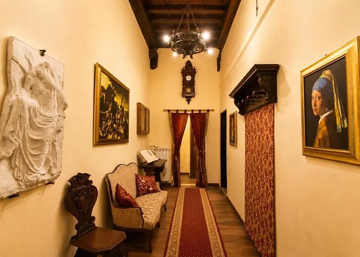 All'Ombra Della Torre Only Rooms Siena