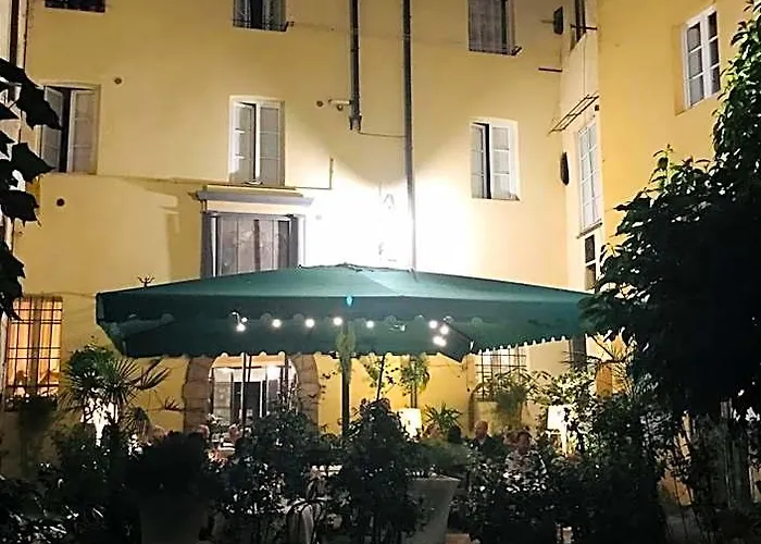 Al Cardinale Rooms & Studios