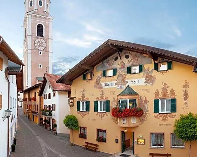 Hotel Zum Wolf Castelrotto