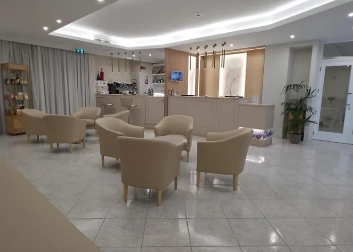 Hotel Leon - Ristorante Al Cavallino Rosso